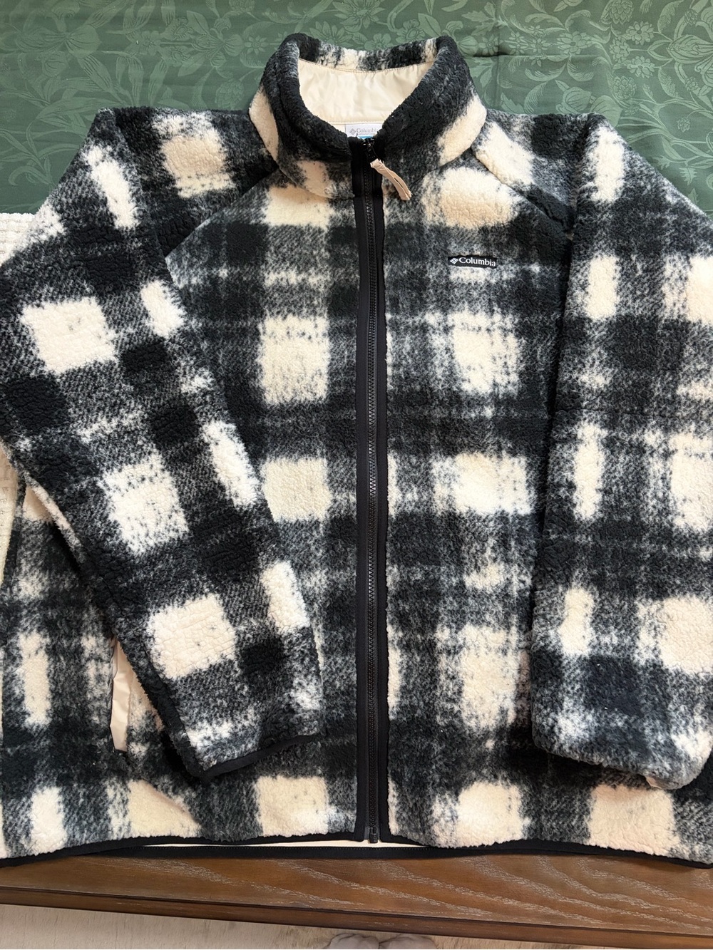 Columbia Black and Cream Plaid Fleece Zip Jacket